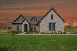 707 Water Side Dr, Van Alstyne, TX 75495 - Photo 1
