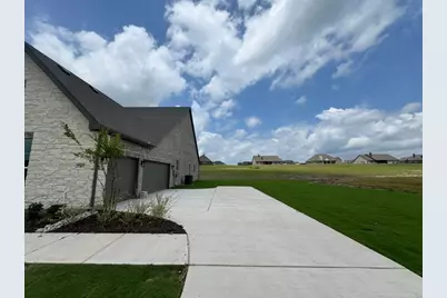 707 Water Side Drive, Van Alstyne, TX 75495 - Photo 3
