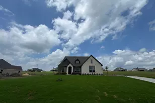 707 Water Side Dr, Van Alstyne, TX 75495 - Photo 1