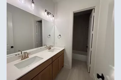 707 Water Side Drive, Van Alstyne, TX 75495 - Photo 13