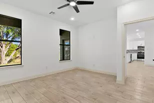 5105 Waterbury Ct, Granbury, TX 76048 - Photo 25