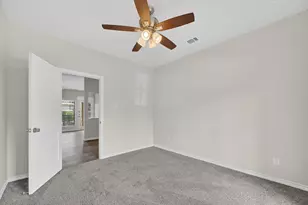 4800 W Lovers Ln, Dallas, TX 75209 - Photo 21