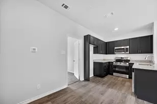 4800 W Lovers Ln, Dallas, TX 75209 - Photo 11