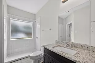 4800 W Lovers Ln, Dallas, TX 75209 - Photo 23