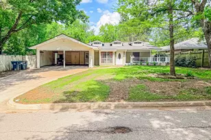 303 N 30th St, Corsicana, TX 75110 - Photo 1