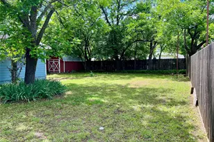 200 Dallas St, Nocona, TX 76255 - Photo 13