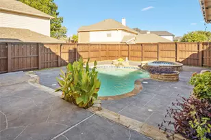 8812 Bluffcreek Ln, Plano, TX 75024 - Photo 35