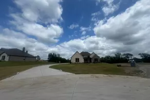412 Indian Crk Rd, Van Alstyne, TX 75495 - Photo 3