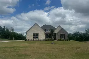 412 Indian Crk Rd, Van Alstyne, TX 75495 - Photo 1