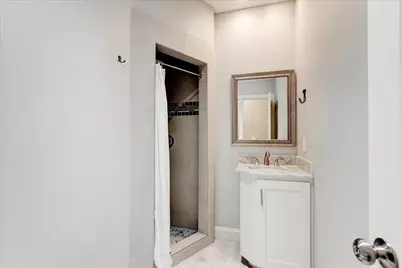 2521 Benbrook Boulevard, Fort Worth, TX 76109 - Photo 23