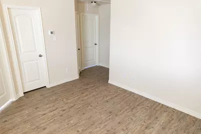 1413 Starling, Ennis, TX 75119 - Photo 11