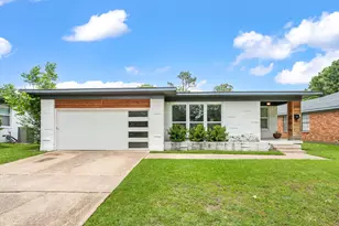 8852 Larchwood Dr, Dallas, TX 75238 - Photo 3