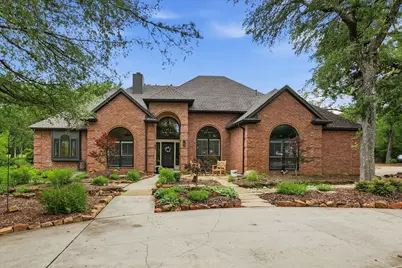 101 W Oak Shores Drive, Cross Roads, TX 76227 - Photo 1