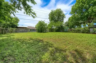 1306 Carroll Dr, Garland, TX 75041 - Photo 13