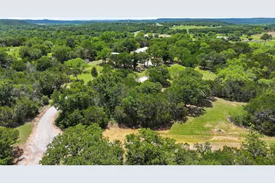 140 E Bankhead Highway, Mineral Wells, TX 76067 - Photo 9