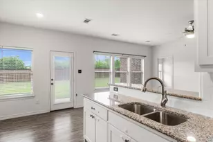 2422 Abigail Ln, Mabank, TX 75147 - Photo 13