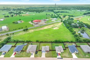 2422 Abigail Ln, Mabank, TX 75147 - Photo 33