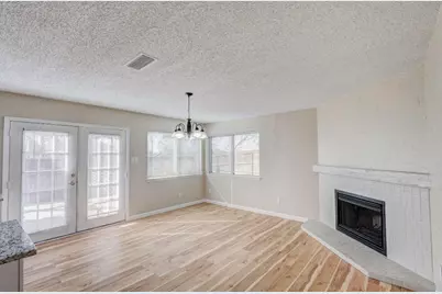 2101 Deerfield Drive, Carrollton, TX 75007 - Photo 3