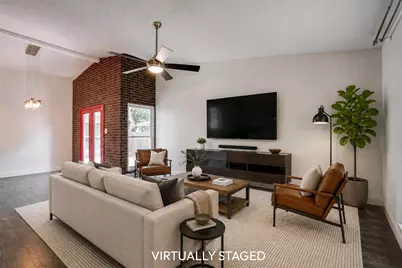 500 Moss Hill Lane, Euless, TX 76039 - Photo 5
