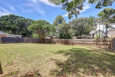 500 Moss Hill Lane, Euless, TX 76039 - Photo 19
