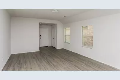 1503 Timothy Street, Ennis, TX 75119 - Photo 5