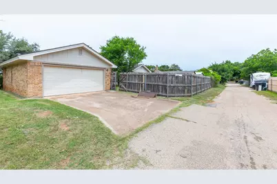 3265 Woodhollow Circle, Abilene, TX 79606 - Photo 37