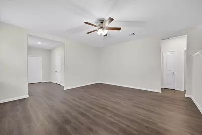 3955 Oak Creek Circle, Denison, TX 75020 - Photo 3