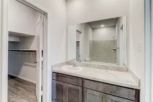 5104 Applegate Dr, Fort Worth, TX 76119 - Photo 9