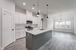 6818 Smithfield Rd, North Richland Hills, TX 76182 - Photo 7