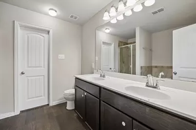 1549 Sierra Estate Trail, Fort Worth, TX 76119 - Photo 17