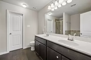 1549 Sierra Estate Trail, Fort Worth, TX 76119 - Photo 17