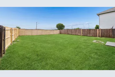 1549 Sierra Estate Trail, Fort Worth, TX 76119 - Photo 27