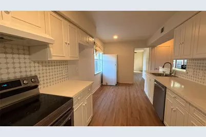 13329 Southview Lane, Dallas, TX 75240 - Photo 7