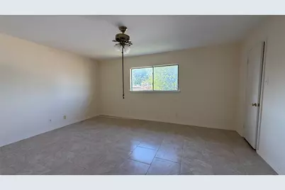13329 Southview Lane, Dallas, TX 75240 - Photo 9