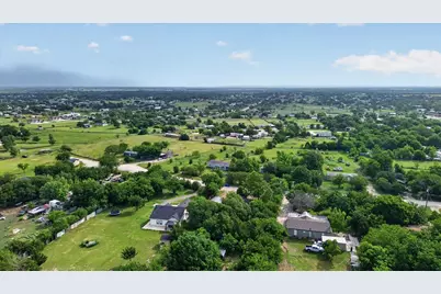 2533 Tommys Court, Alvarado, TX 76009 - Photo 29