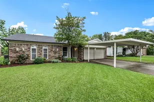 6420 Heather Dr, Watauga, TX 76148 - Photo 1