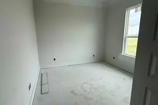 215 Regina St, Celeste, TX 75452 - Photo 9