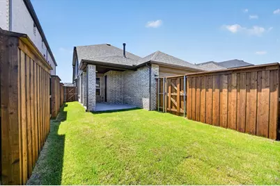 2064 Cuellar Way, Van Alstyne, TX 75495 - Photo 21