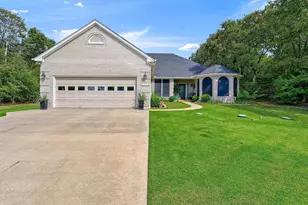 130 Cayuga Trail, Lake Kiowa, TX 76240 - Photo 3