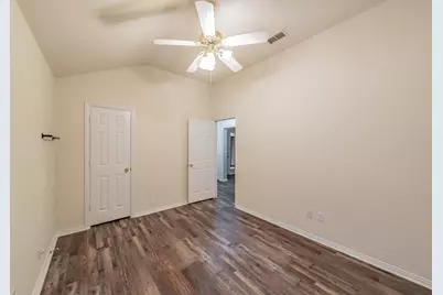 3917 Larkspur Drive, Haltom City, TX 76137 - Photo 5