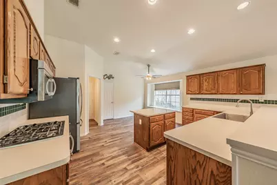 3917 Larkspur Drive, Haltom City, TX 76137 - Photo 11