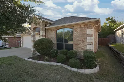 808 Bahar Court, Arlington, TX 76010 - Photo 3