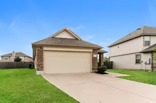8312 Runner Oak, Fort Worth, TX 76123 - Photo 3