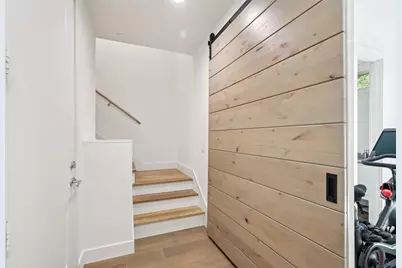 4511 Arberry Lane, Dallas, TX 75219 - Photo 23