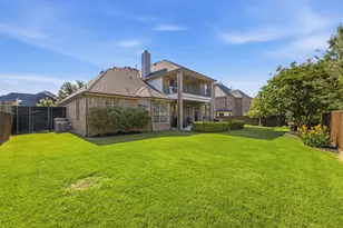10853 Southbury Ln, Frisco, TX 75033 - Photo 37
