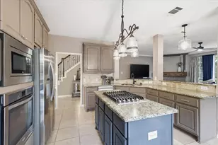 805 Highland Lakes Ct, Keller, TX 76248 - Photo 11
