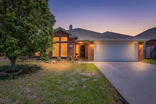 602 Boulder Creek Dr, Alvarado, TX 76009 - Photo 1