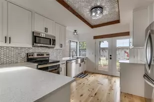 4011 Rosser Square, Dallas, TX 75244 - Photo 7