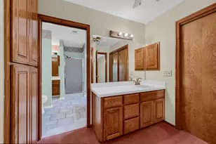 2 Harborview Circle, Denison, TX 75020 - Photo 17