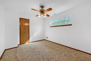 2 Harborview Circle, Denison, TX 75020 - Photo 21